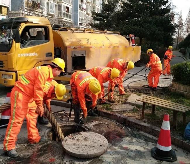 扎兰屯市政管道清淤