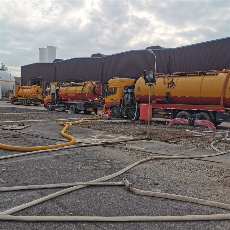 扎兰屯污水池清理